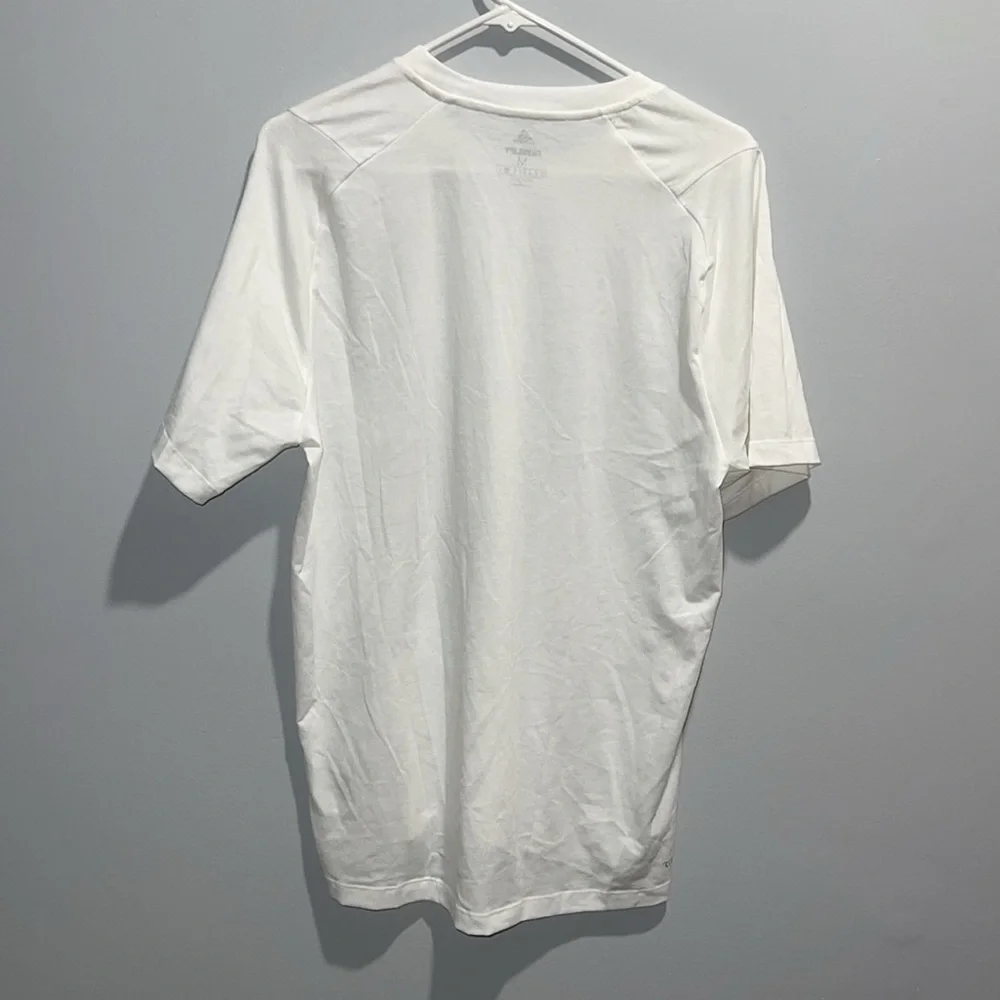 BNWT- Adidas FREELIFT Climalite T-Shirt - Picture 3 of 6